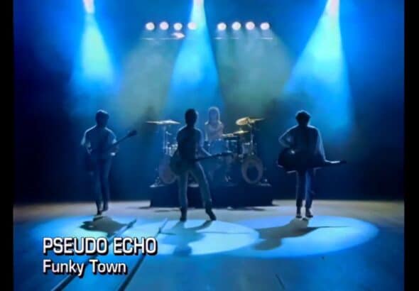 pseudo-echo-funkytown-remaster-mp4-1